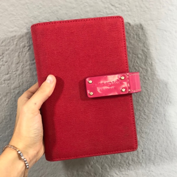 kate spade Accessories - Kate Spade • Organizer